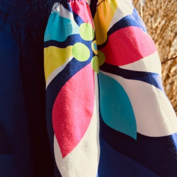 Such a Cute navy, White ,& Bright Colored Flowers, Carter's Dress, NWOT 12 mnths - Picture 3 of 7